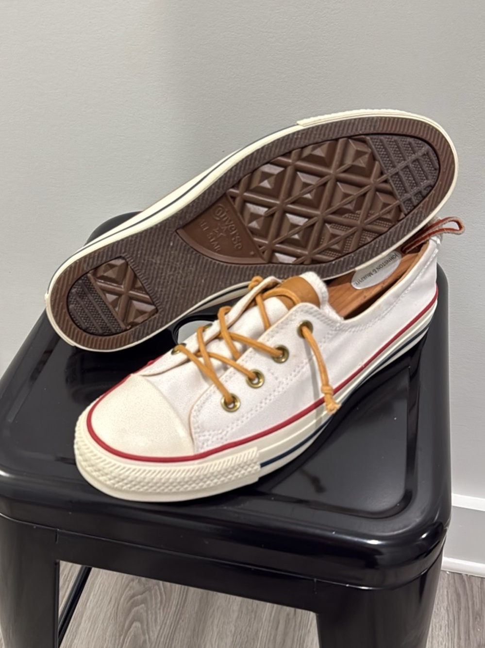 White Low-Top Canvas Sneakers with Tan Laces and Red Stripe